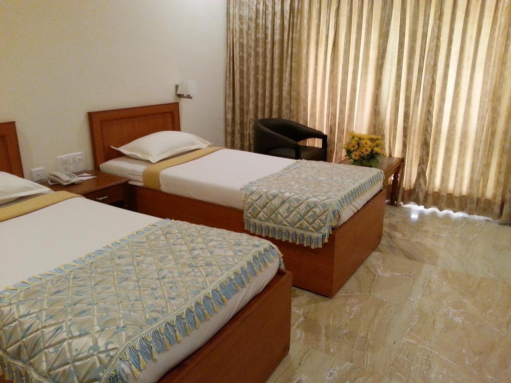 Paramount Inn Sriperumbudur Room photo