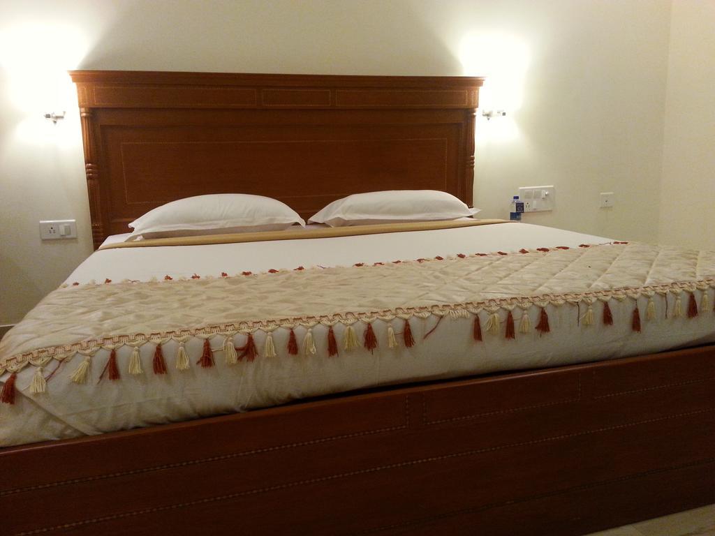 Paramount Inn Sriperumbudur Room photo